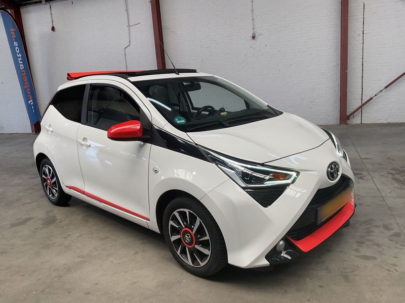 Toyota Aygo 1.0 VVT-i X-Cite — zdjęcie 8