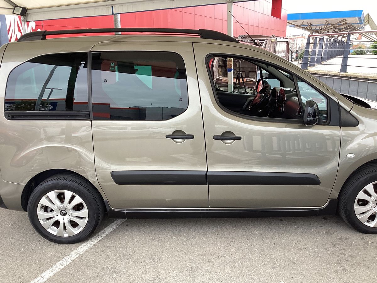 Citroen Berlingo 2015 — photo 11