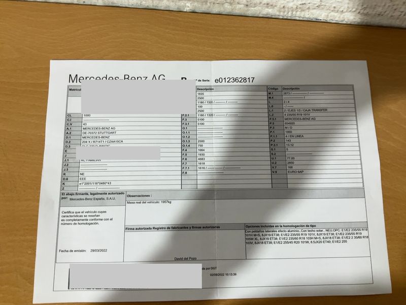 Mercedes-Benz GLC-Klasse GLC 220 d 4Matic AMG Line — zdjęcie 16