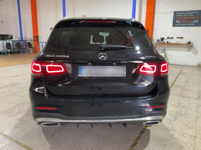 Mercedes-Benz GLC-Klasse GLC 220 d 4Matic AMG Line — zdjęcie 5