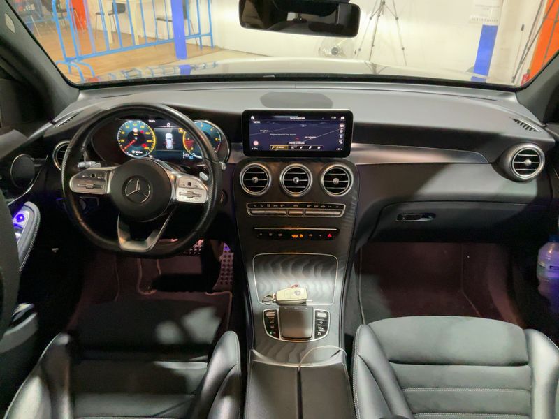Mercedes-Benz GLC-Klasse GLC 220 d 4Matic AMG Line — zdjęcie 12