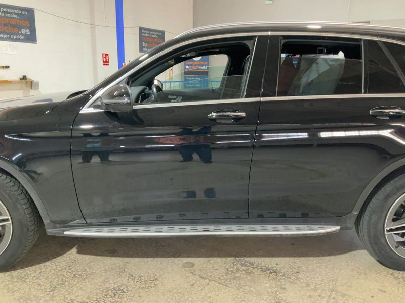 Mercedes-Benz GLC-Klasse GLC 220 d 4Matic AMG Line — zdjęcie 4