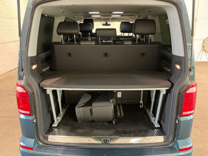 Volkswagen T6 Multivan 2.0 TDI Highline 4Motion — zdjęcie 10
