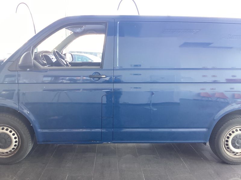 Volkswagen T6 Transporter 2.0 TDI Kasten FWD — zdjęcie 4
