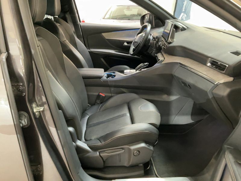 Peugeot 3008 1.2 PureTech GT 2022 – снимка 16