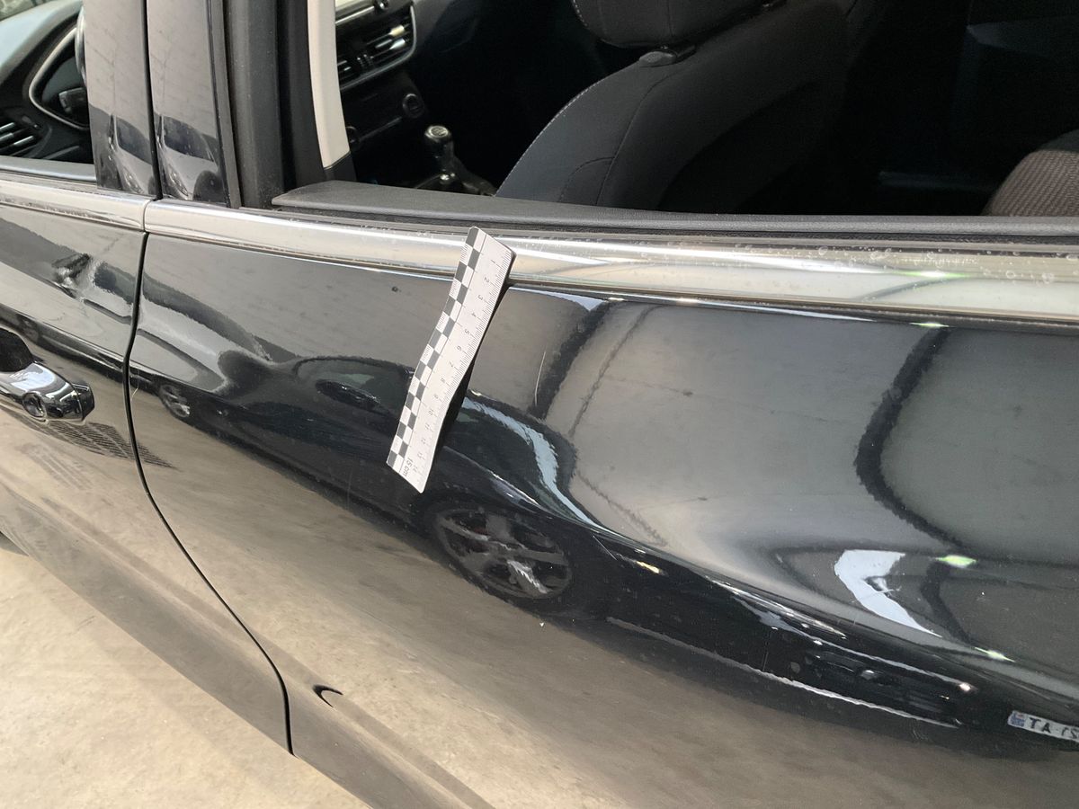Ford Focus 2020 — photo 33
