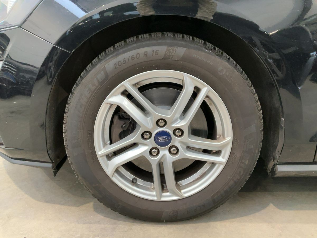 Ford Focus 2020 — photo 4