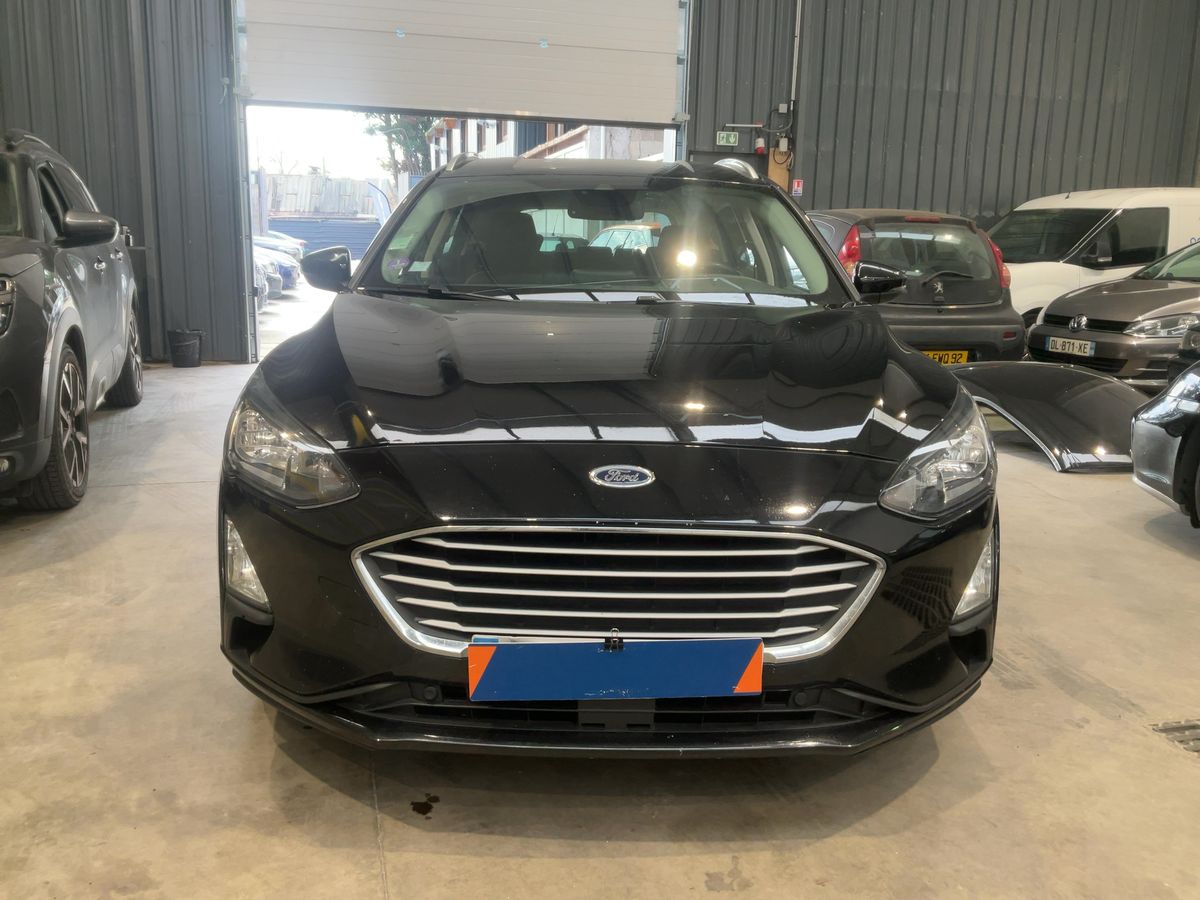 Ford Focus 2020 — photo 15