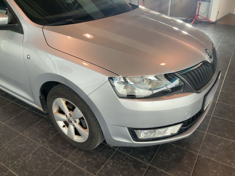 Skoda Rapid Spaceback 1.2 TSI Ambition — zdjęcie 8