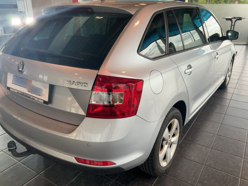 Skoda Rapid Spaceback 1.2 TSI Ambition — zdjęcie 6