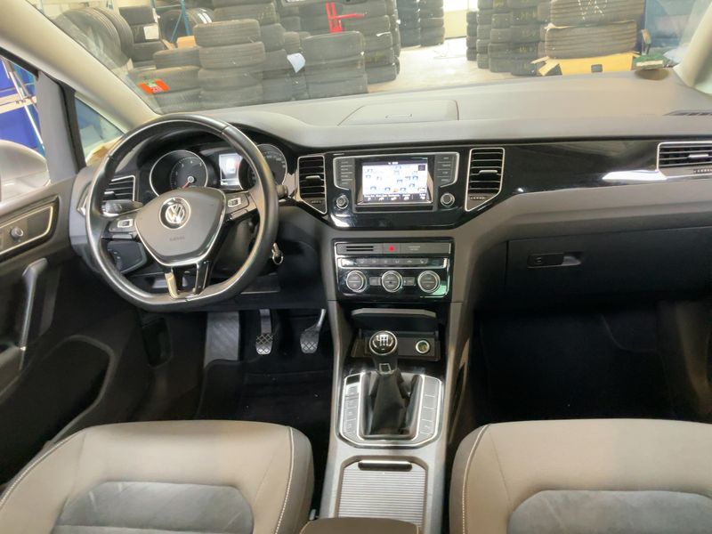Volkswagen Golf VII Sportsvan 1.4 TSI Highline BlueMotion Tech 2014 – снимка 17
