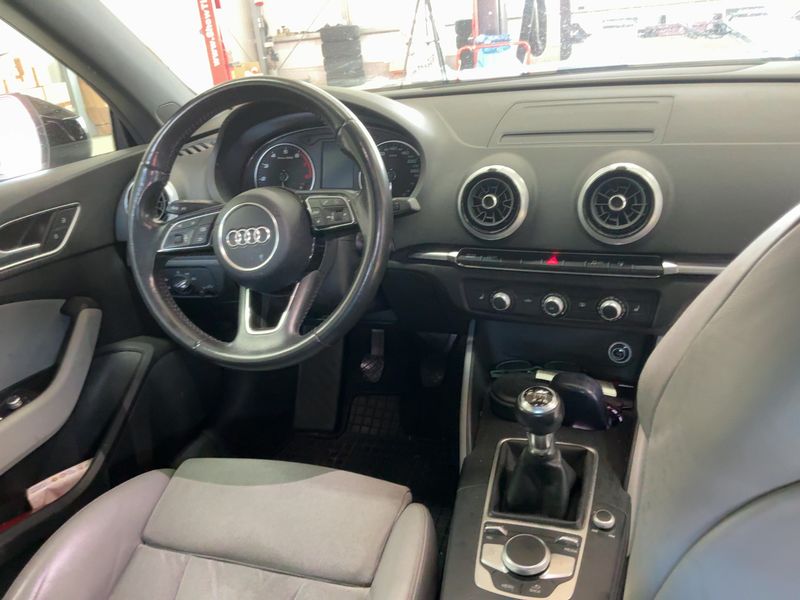 Audi A3 1.4 TFSI Sport — zdjęcie 12