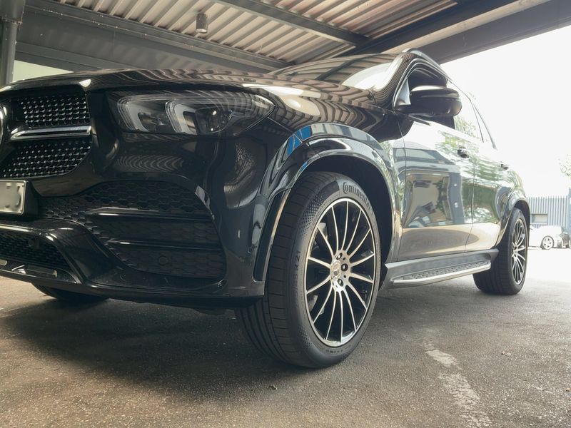 Mercedes-Benz GLE-Klasse GLE 400 d 4Matic AMG Line — zdjęcie 2