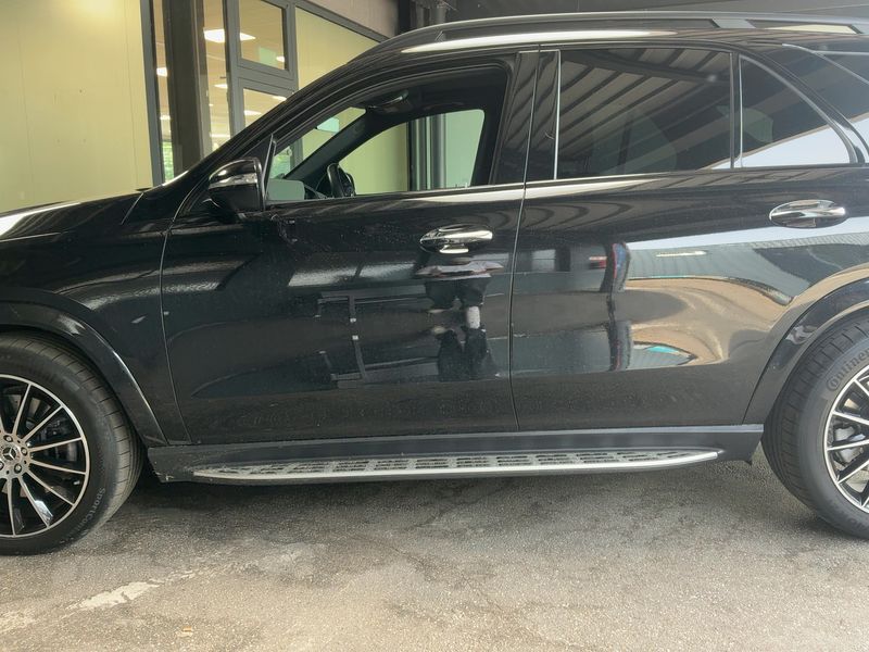 Mercedes-Benz GLE-Klasse GLE 400 d 4Matic AMG Line — zdjęcie 4