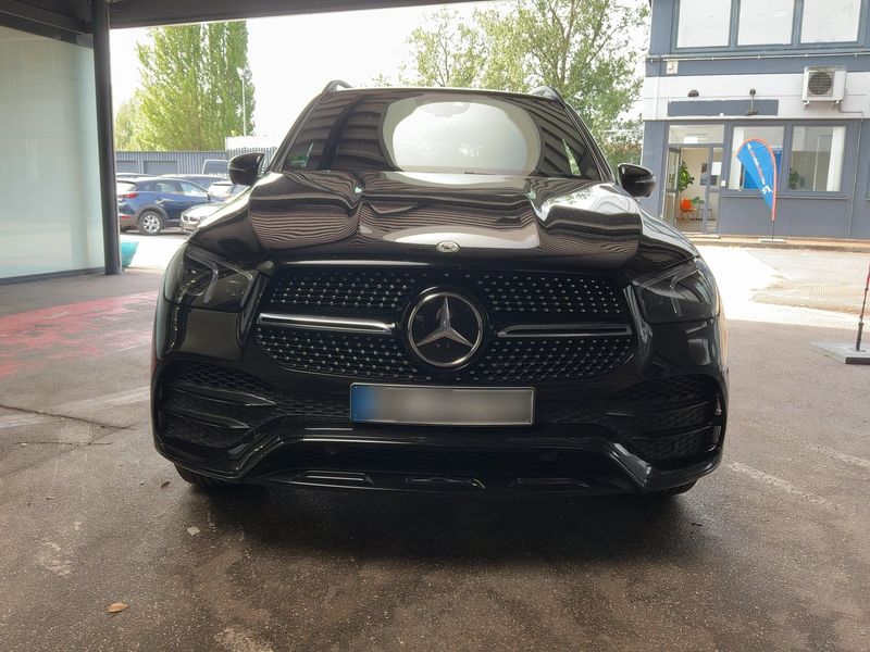 Mercedes-Benz GLE-Klasse GLE 400 d 4Matic AMG Line — zdjęcie 9