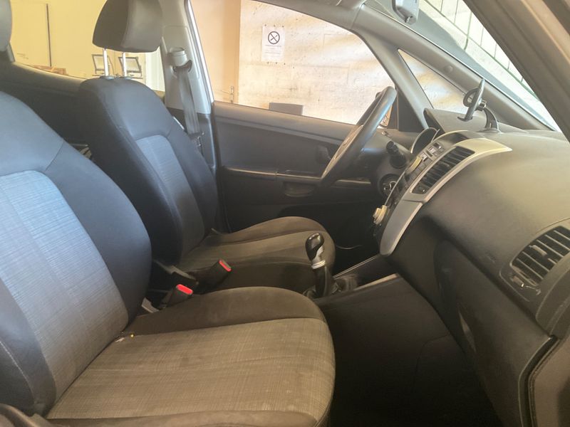Kia Venga 1.4 CRDi Style — zdjęcie 3