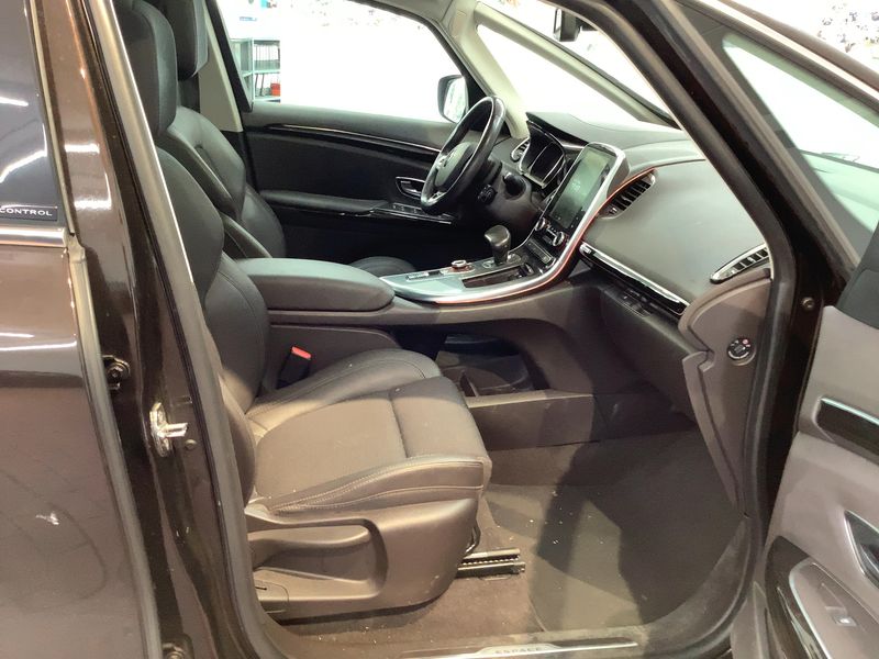 Renault Espace 1.6 TCe Energy Intens — zdjęcie 11