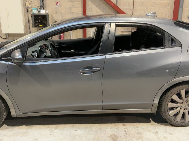 Honda Civic 2.2 DTEC I-DTEC Executive Navi — zdjęcie 4