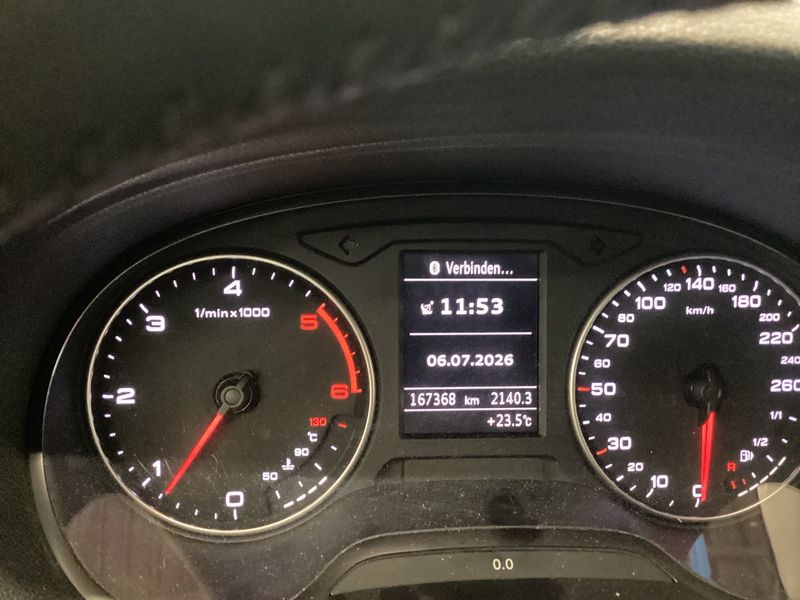 Audi A3 Limousine 1.6 TDI Attraction — zdjęcie 13
