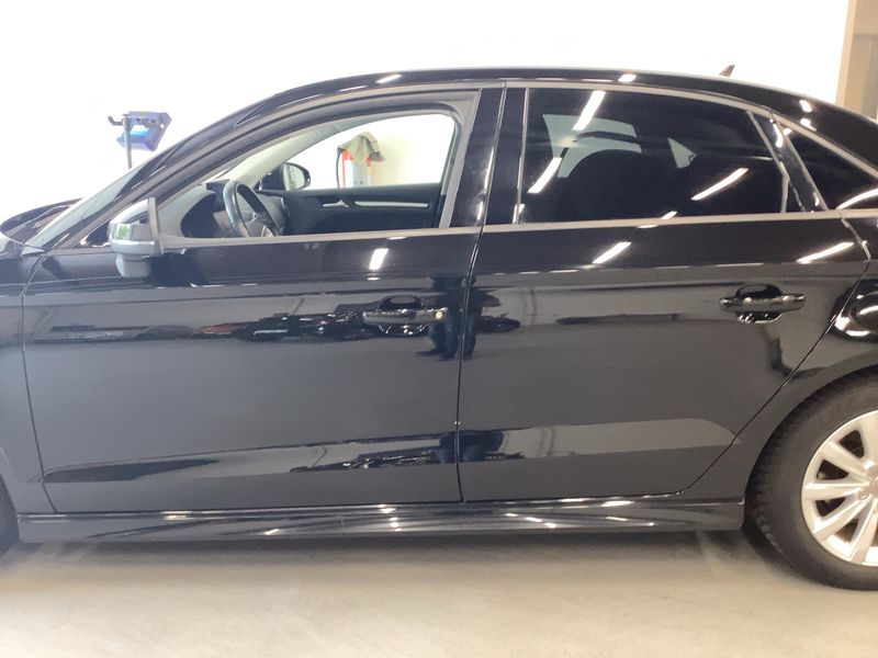 Audi A3 Limousine 1.6 TDI Attraction — zdjęcie 4