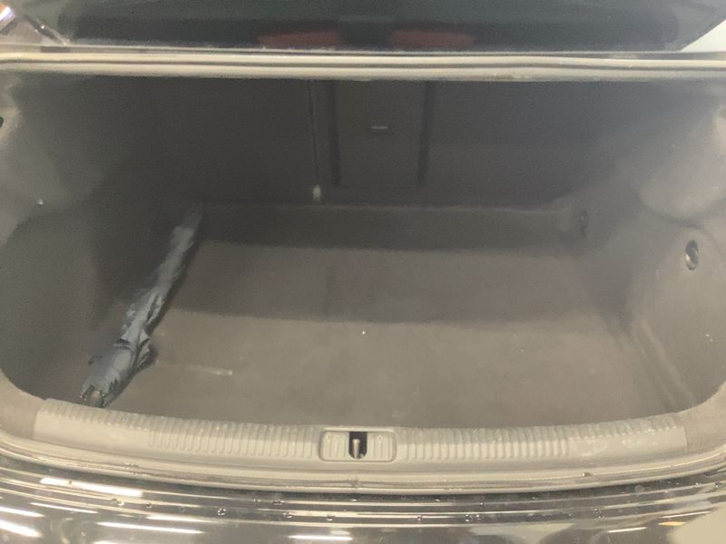 Audi A3 Limousine 1.6 TDI Attraction — zdjęcie 10