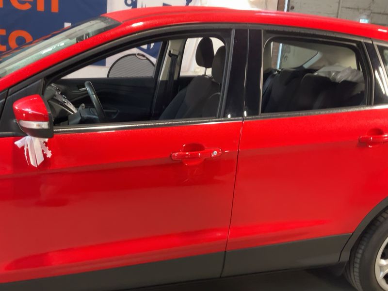 Ford Kuga 1.5 EcoBoost Trend — zdjęcie 4