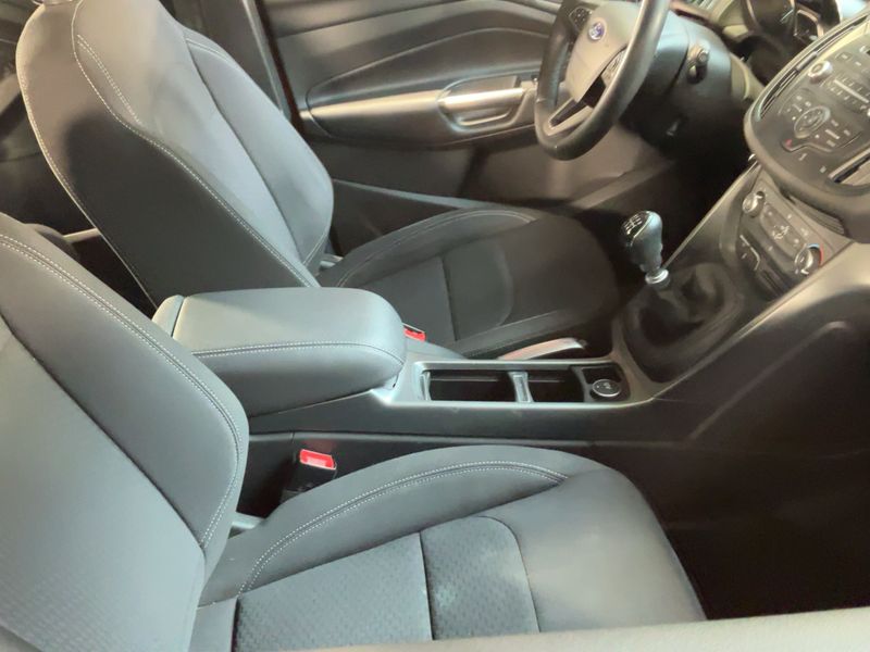 Ford Kuga 1.5 EcoBoost Trend — zdjęcie 11