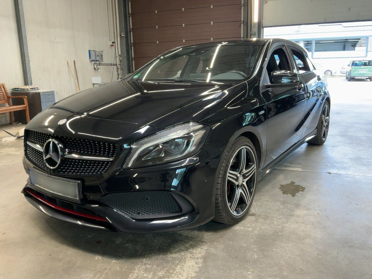 Mercedes-Benz A-Klasse 2016 — photo 1
