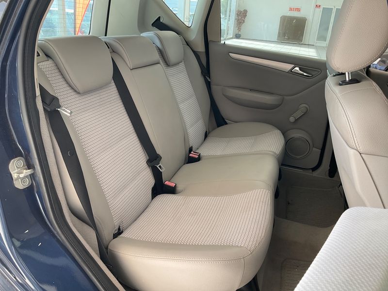 Mercedes-Benz A-Klasse A 180 CDI Avantgarde — zdjęcie 14