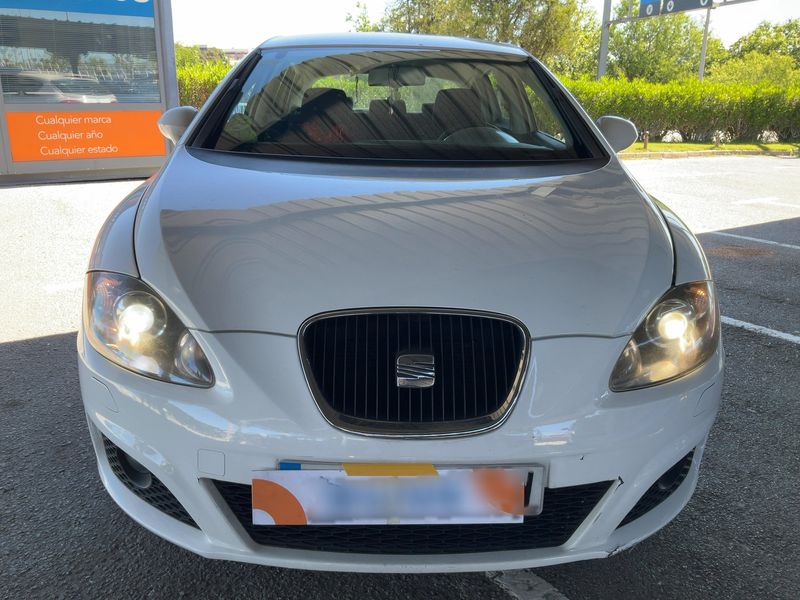 Seat Leon 1.6 TDI Style Copa — zdjęcie 9
