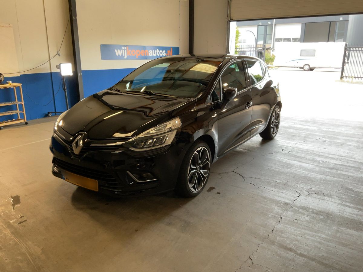 Renault Clio 2017 — photo 1