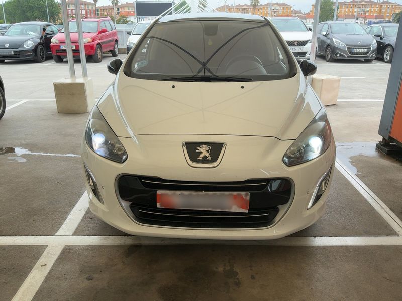 Peugeot 308 1.6 THP Allure 2012 – снимка 14