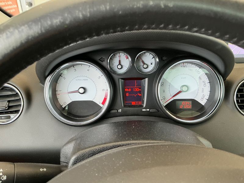 Peugeot 308 1.6 THP Allure 2012 – снимка 18