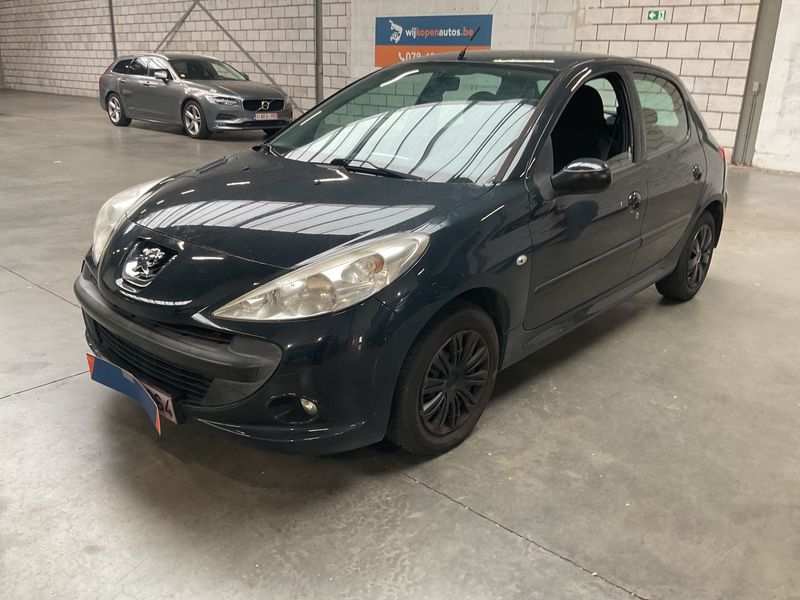 Peugeot 206+ 1.4 Basis 2009 – снимка 1