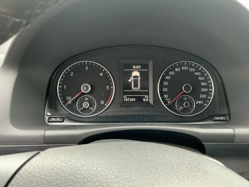 Volkswagen Touran 1.6 TDI Comfortline BlueMotion Tech — zdjęcie 13
