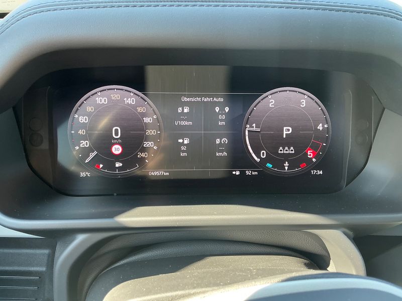 Land Rover Defender D300 Mild-Hybrid 110 HSE X-Dynamic — zdjęcie 13