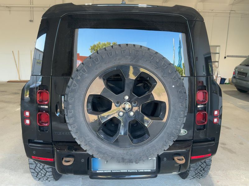 Land Rover Defender D300 Mild-Hybrid 110 HSE X-Dynamic — zdjęcie 5