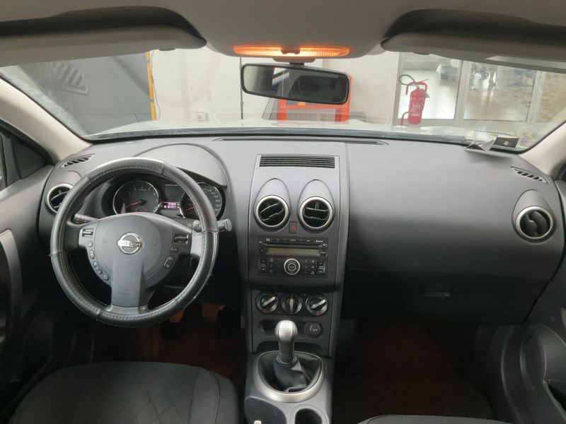 Nissan Qashqai 1.6 Acenta — zdjęcie 12