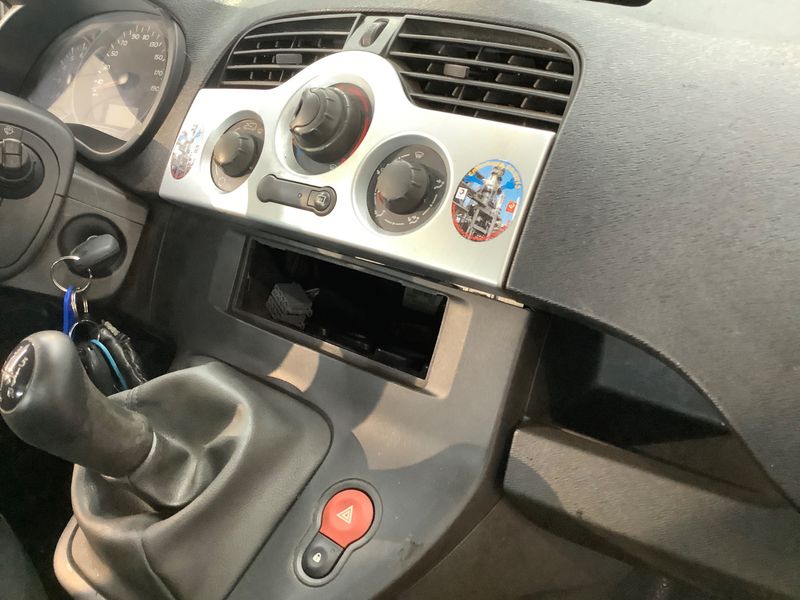 Renault Kangoo 1.5 dCi Rapid Maxi Extra Doppelkabine 2011 – снимка 34