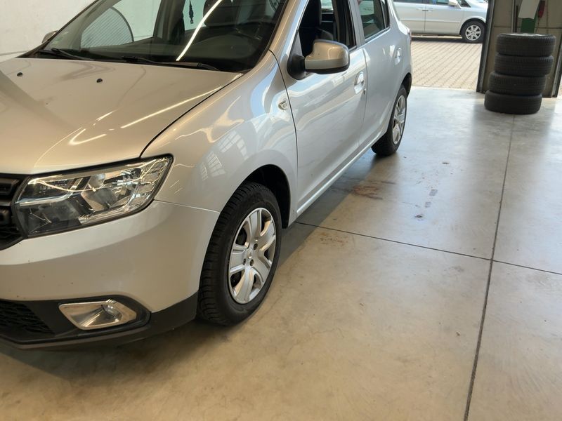 Dacia Sandero 1.0 SCe Comfort 2018 – снимка 2