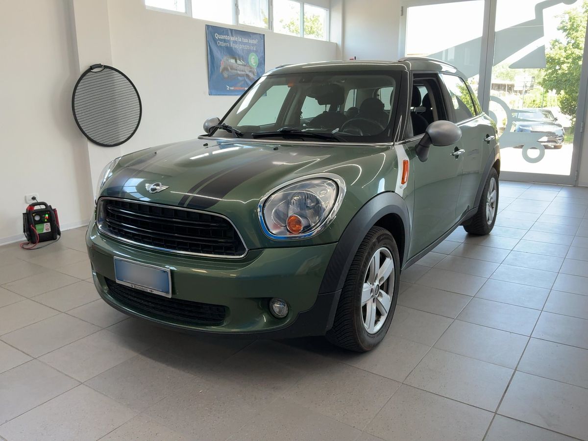 MINI Countryman 2015 — photo 1