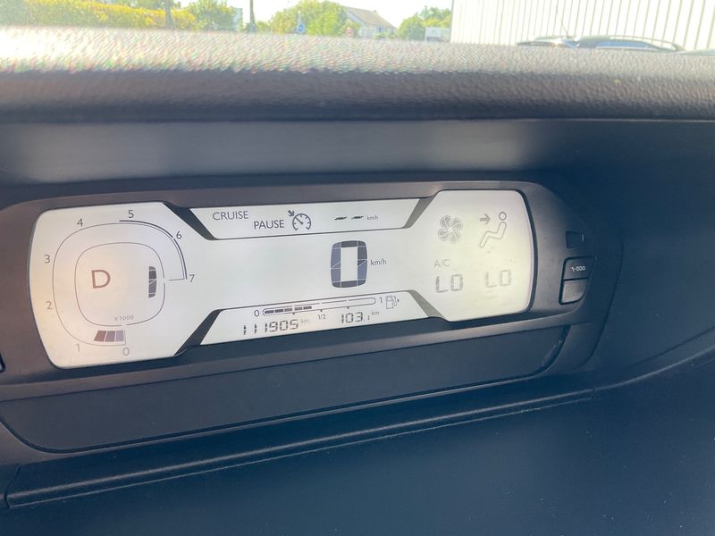 Citroen C4 Picasso 1.6 Blue-HDi Live — zdjęcie 13