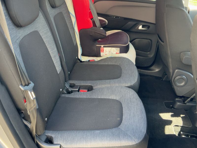 Citroen C4 Picasso 1.6 Blue-HDi Live — zdjęcie 14