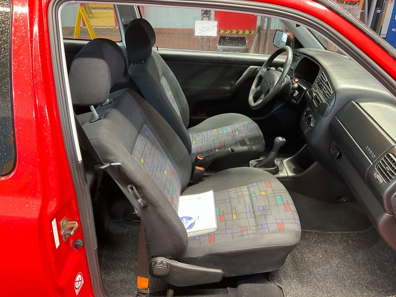 Volkswagen Golf III 1.4 Joker — zdjęcie 3