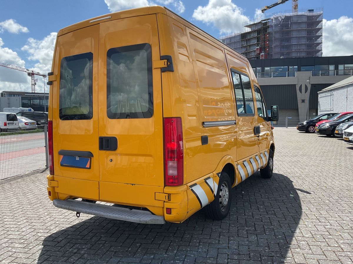 Iveco Daily 2.3 Diesel GKa 35- C 10