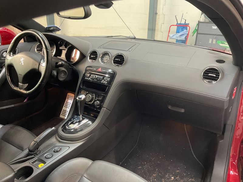 Peugeot RCZ 1.6 THP Basis — zdjęcie 12