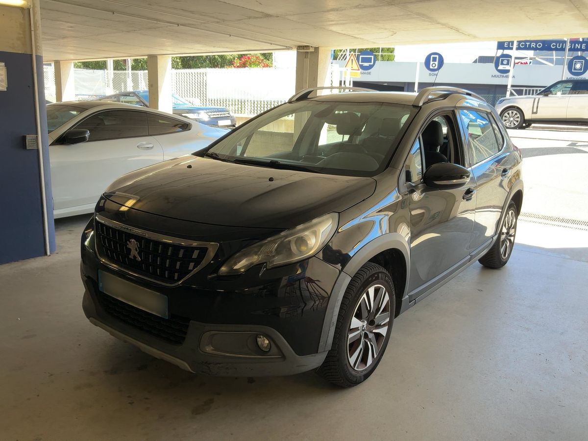 Peugeot 2008 2017 — photo 1
