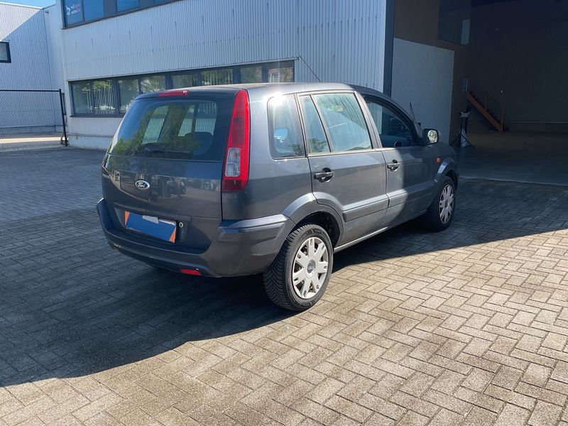 Ford Fusion 1.4 TDCi Style — zdjęcie 2