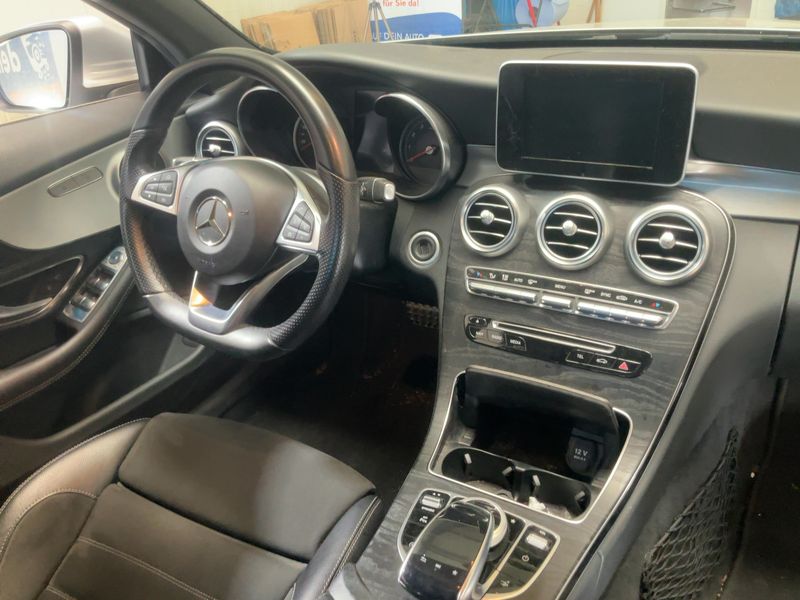 Mercedes-Benz C-Klasse C 200 AMG Line — zdjęcie 12