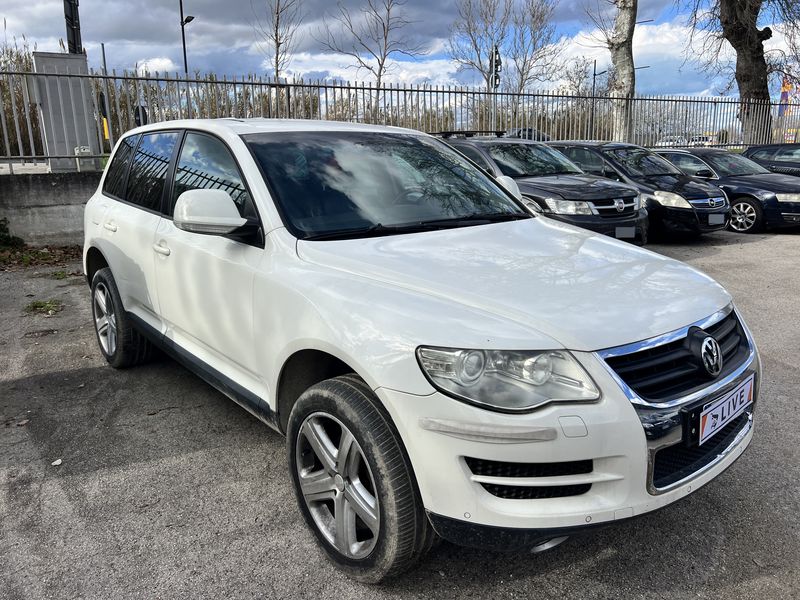 Volkswagen Touareg 2.5 TDI R5 Exclusive — zdjęcie 6